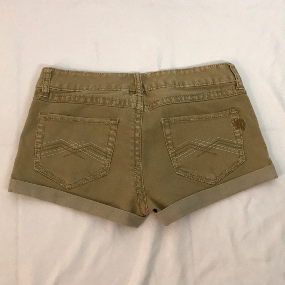 Express short 4 - Picture 3 of 5